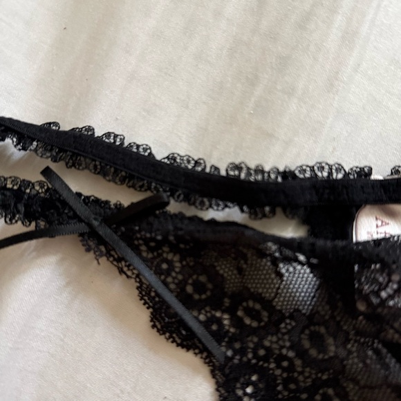 Affinitas intimates Lingerie Set- 32B Sexy Molded Cup Cami + Small Thong NWT - Picture 5 of 5
